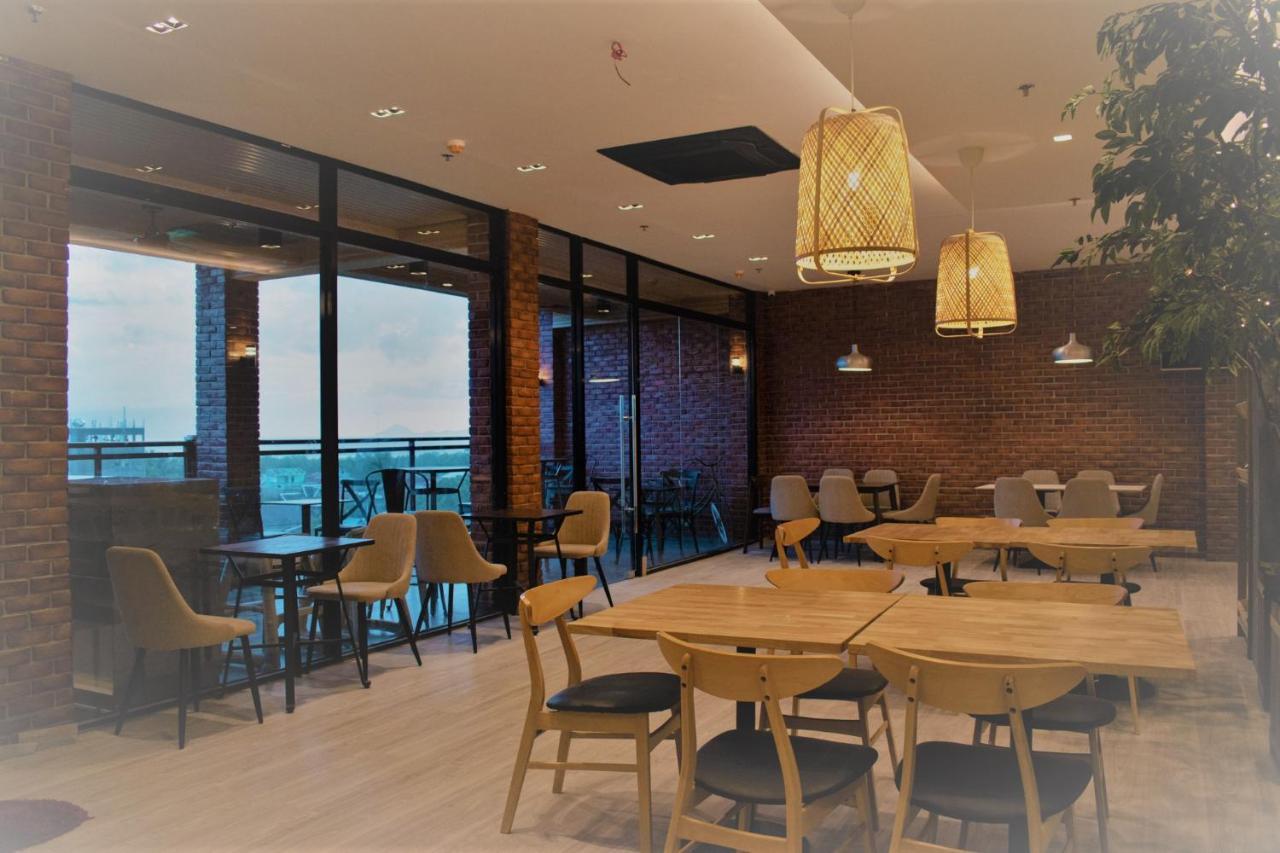West Prime Hotel Калбайог Экстерьер фото